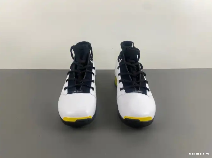 80% Off Sale 17 Jordan FJ0395-100 Low Lightning Air 0424